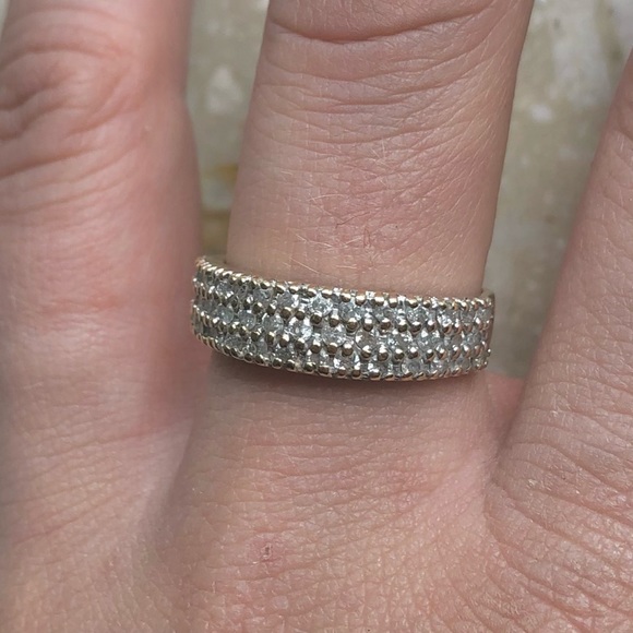 Vintage 1 Carat Diamond Three Row Pave Yellow Gold Stack Band Ring - Picture 6 of 13